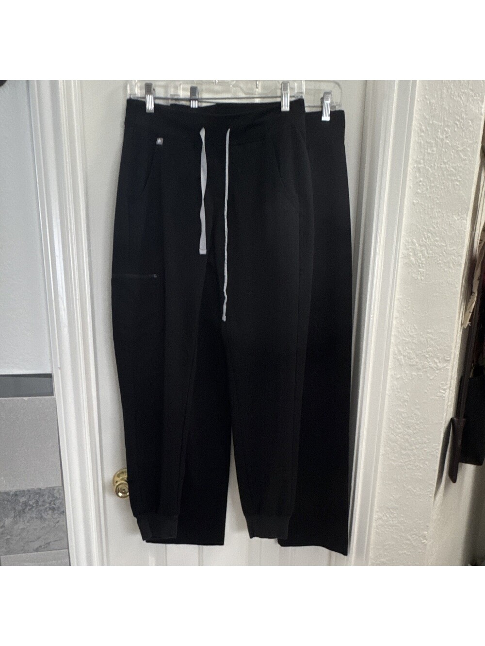 FIGS Women Lot Of 2 Scrub Pants XS Zamora Jogger And Livingston Basic HW